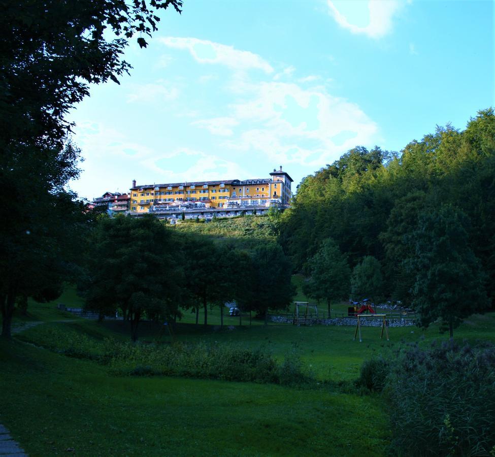 Grand Hotel Astoria Lavarone Exterior foto