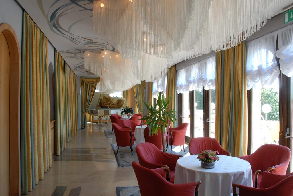 Grand Hotel Astoria Lavarone Exterior foto